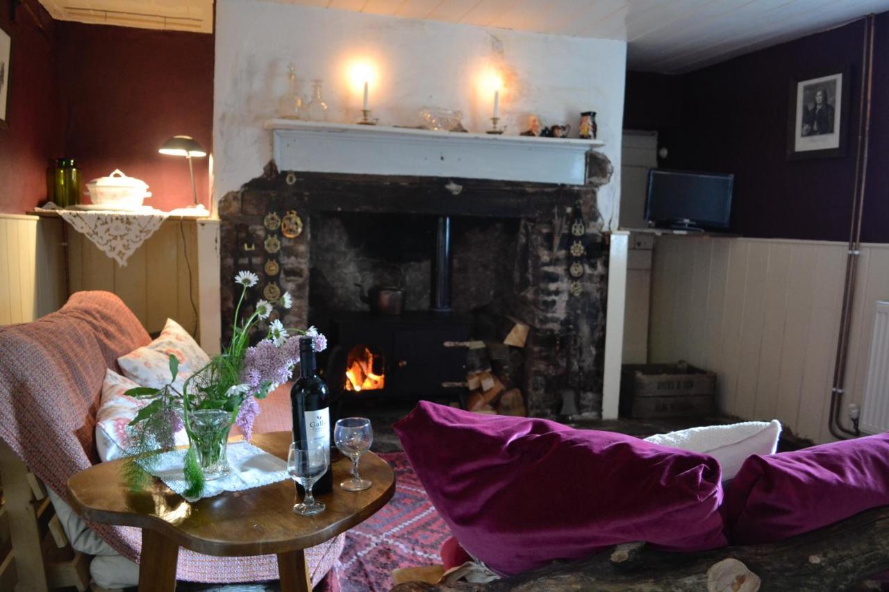 New Inn Brilley Whitney Zewnętrze zdjęcie